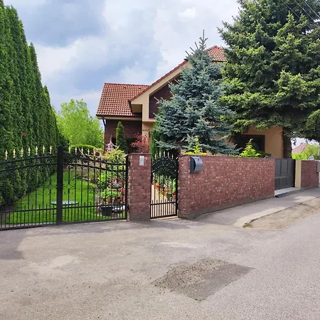 招待所 Ivona Hroboňovo